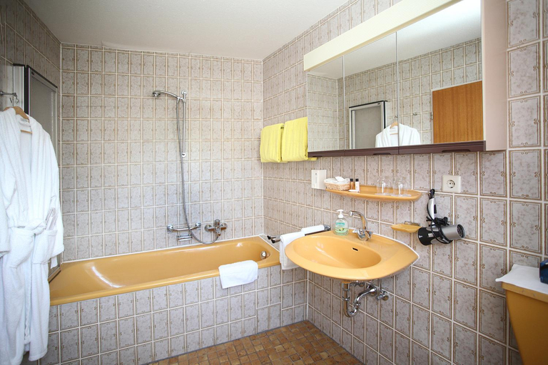 Bathroom, Landgasthof Rebstock, Breisgau-Hochschwarzwald