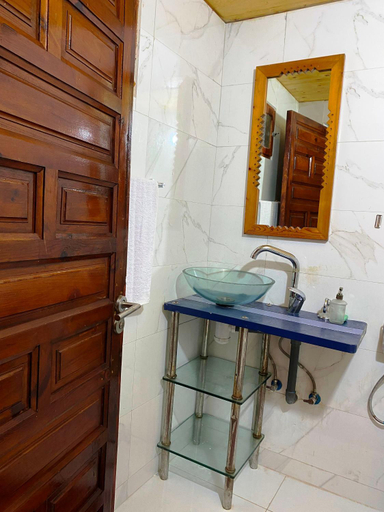 Bathroom 1, RIAD Tamazouzt, Essaouira