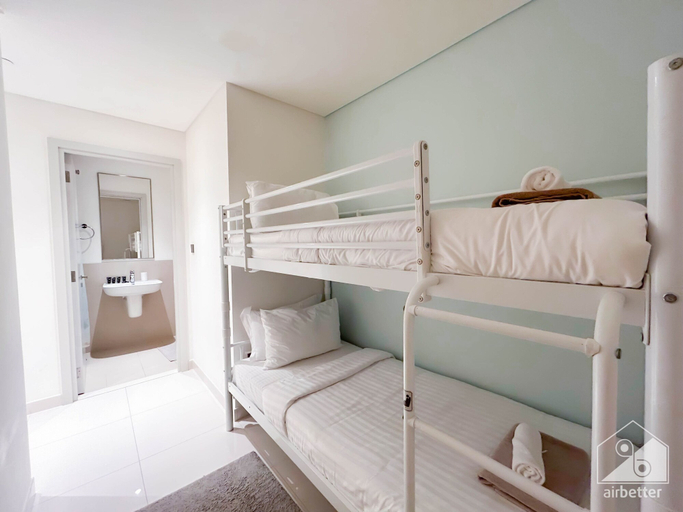 Bedroom, Luxurious Beach front Apt with balcony Dubai Marina, Dubai