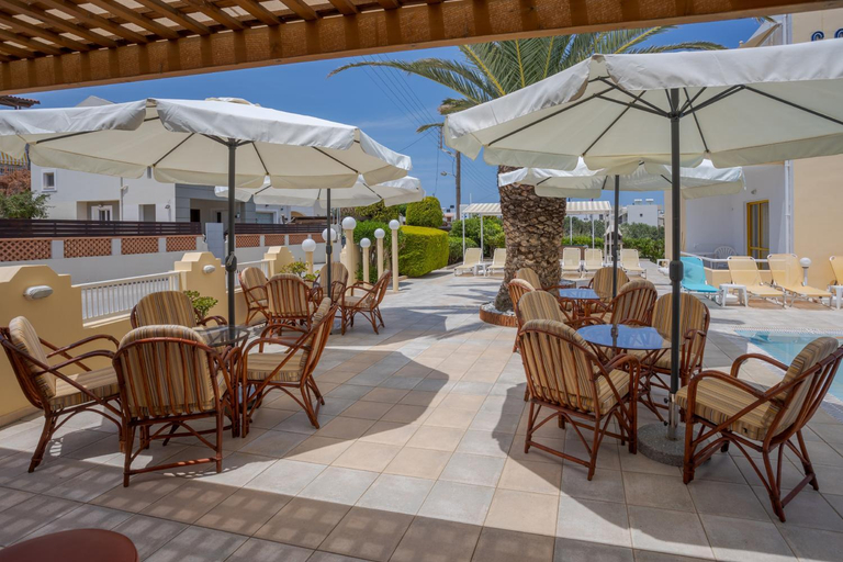 Food & Drinks 3, Cosmi Apartments by Checkin, Crete