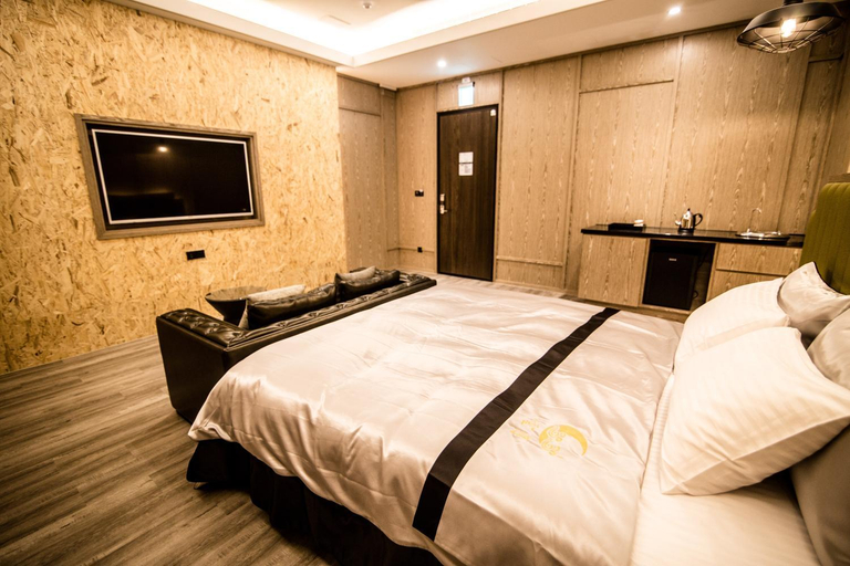 Bedroom 2, Kumotsuki Motel, Taichung