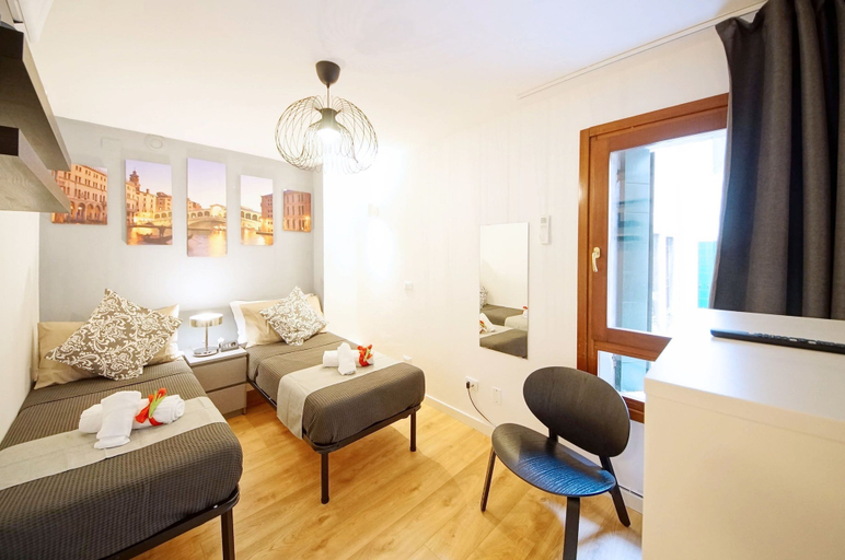 Others 5, DolceVita Apartments N. 500, Venezia