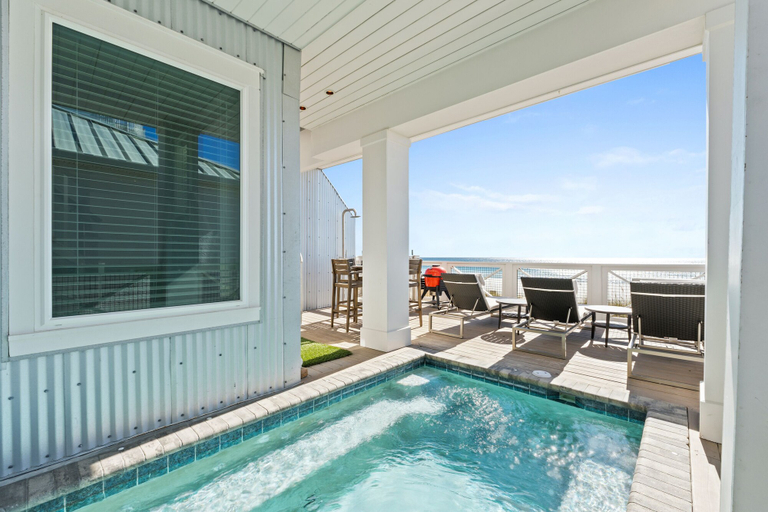 Sport & Beauty, Beach House - Sugar Sands by PHG, Bay