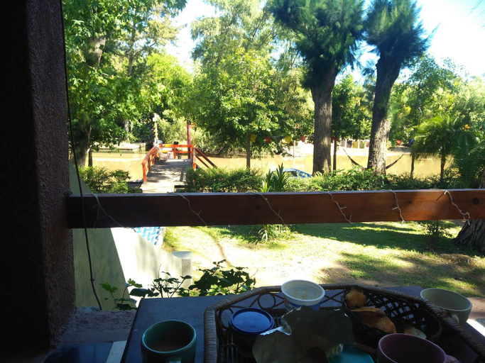 Others 4, Gaia Hostal, Tigre