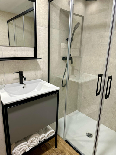 Bathroom 4, BUBU Apartments By Exclusive Homes, Málaga
