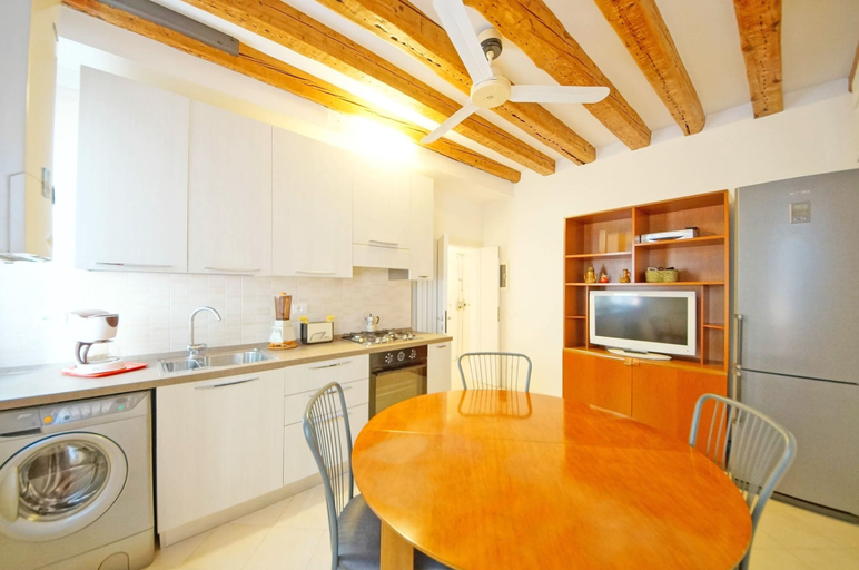 Others 5, DolceVita Apartments N. 489, Venezia