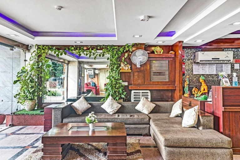 Lobby sitting area, The Royal Galaxy, Delhi