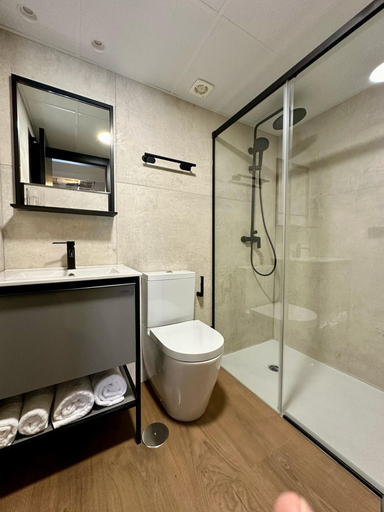 Bathroom 4, BUBU Apartments By Exclusive Homes, Málaga