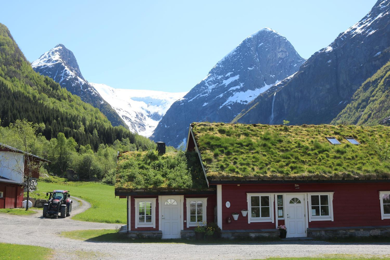 Public Area, Trollbu Aabrekk gard, Stryn