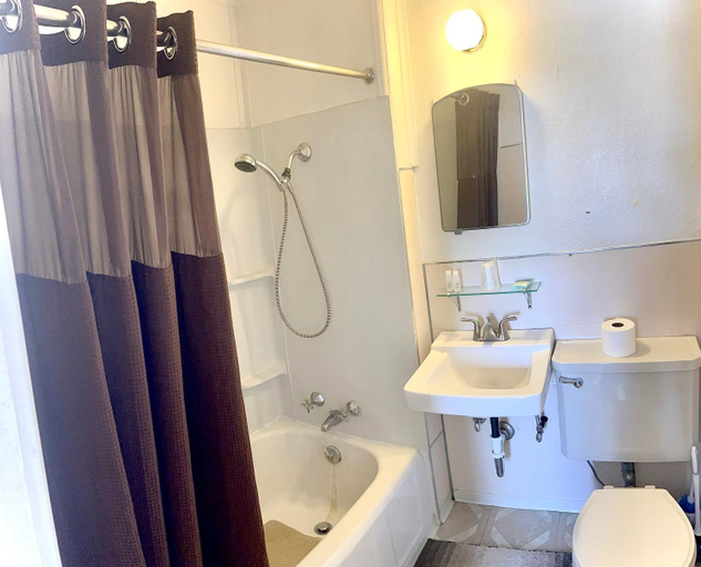Bathroom 3, The Hotel Eastin, Grand