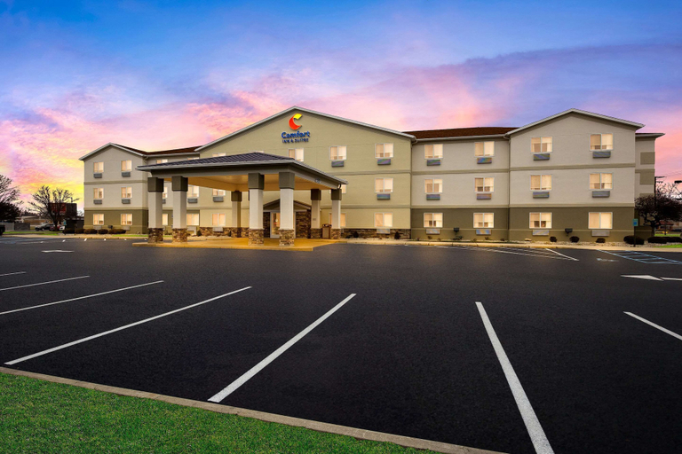 Exterior & Views, Comfort Inn & Suites Fremont, Sandusky