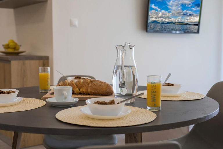 Food & Drinks, Anemelia Luxury Apartments, Ionian Islands