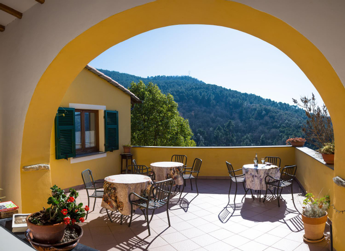Others 2, Agriturismo A Ca Vegia, Savona