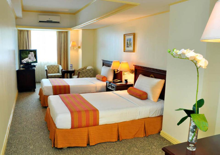 Bedroom 4, Networld Hotel Spa and Casino, Pasay City