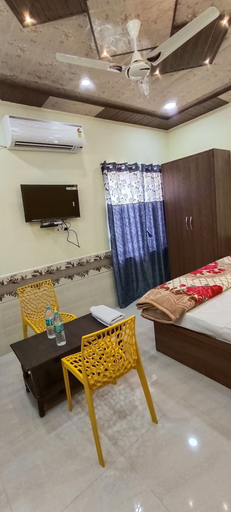 Others 5, hotel abhi place, Jodhpur