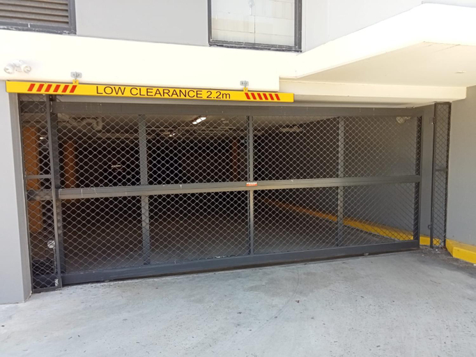 5, KULA Parramatta Free parking, Holroyd