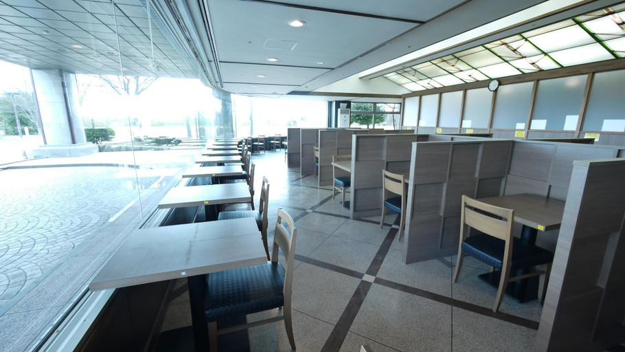 Food & Drinks 5, Route Inn Grantia Komatsu-Airport, Komatsu