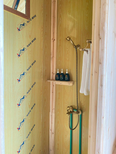 Others 2, Ma Pi Leng EcoLodge, Mèo Vạc