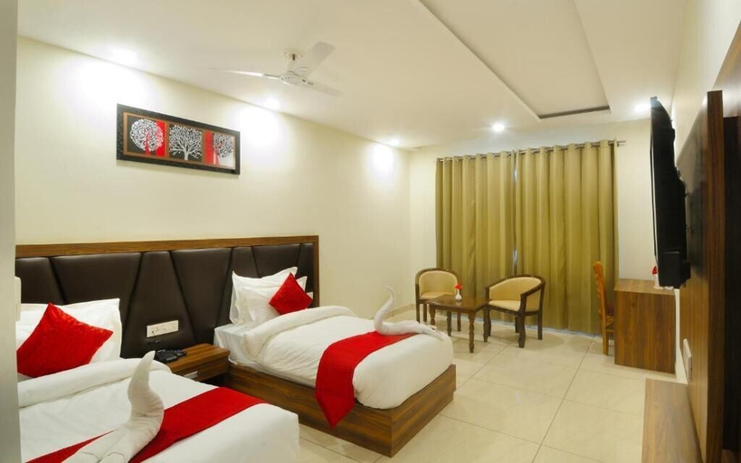 Bedroom 4, Hotel Royal Vrindaban, Hardwar