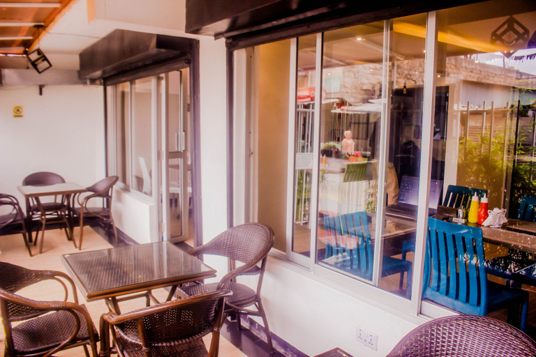 Food & Drinks, DAYO SUITES AND HOTEL, Starehe