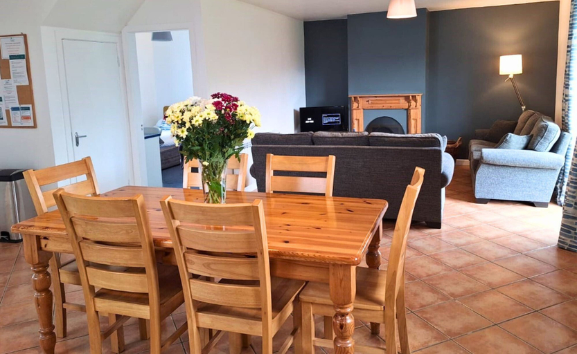 Others 5, Dingle Harbour Cottages