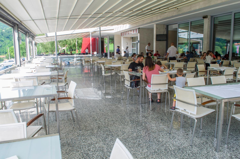 Food & Drinks 2, Motel Predejane, Leskovac