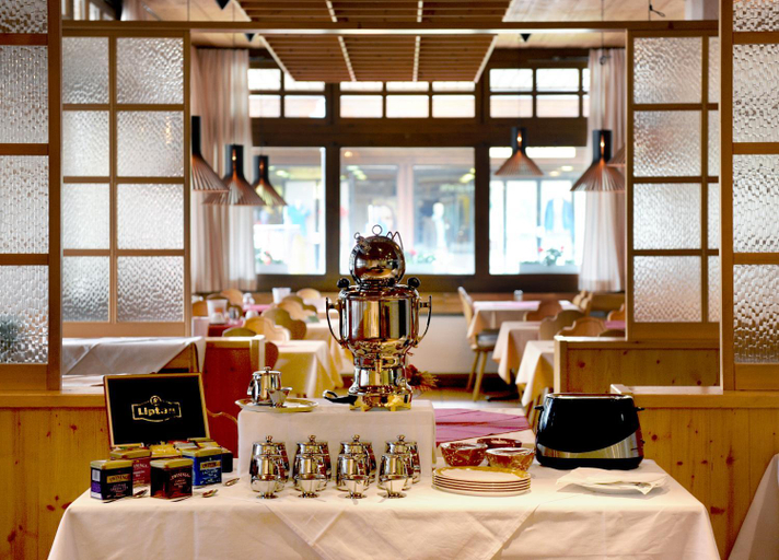 Others 5, Hotel Sternen Budget, Obersimmental
