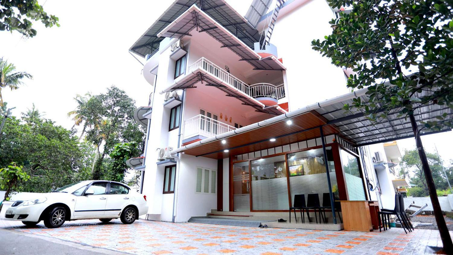 Exterior & Views 1, Base9 Cochin Airport Hotel, Ernakulam