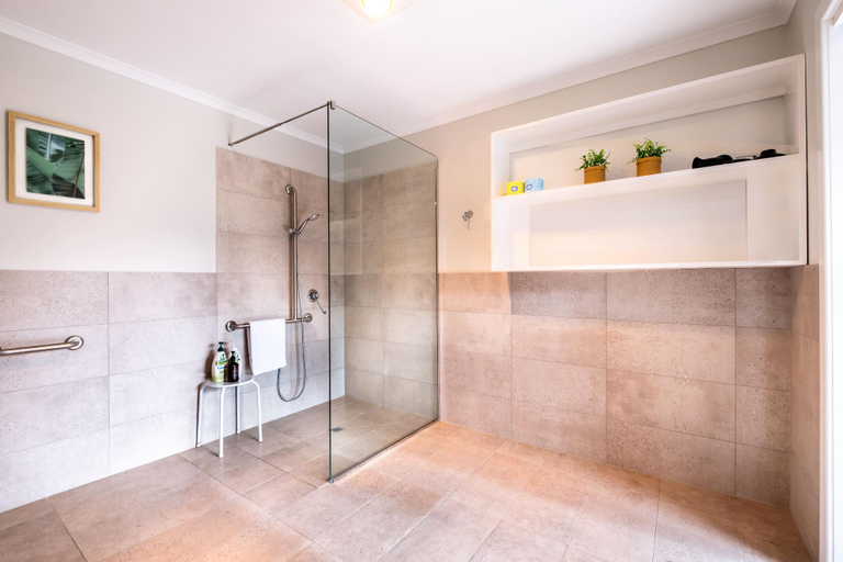Bathroom 2, Whale Watcher 2 - Freycinet Holiday Houses, Glamorgan-Spring Bay