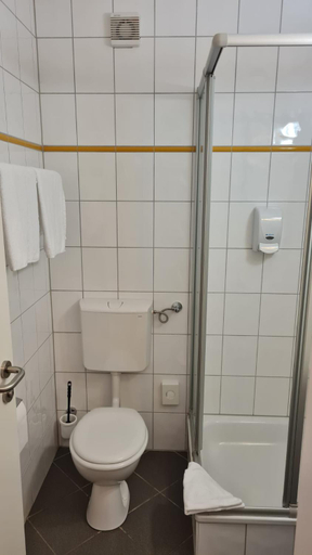 Bathroom 4, Terra Ventura Hotel, Eifelkreis Bitburg-Prüm
