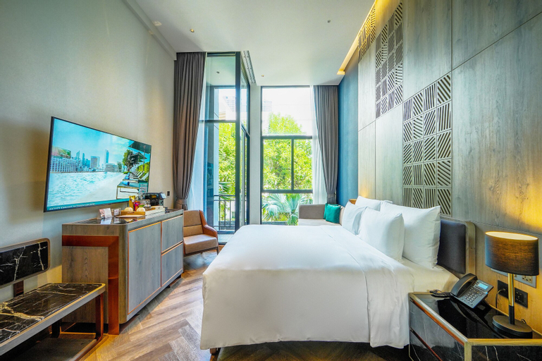 Bedroom 12