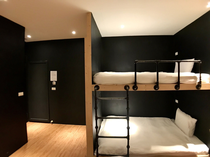 Bedroom 2, Martin Wales Hotel Kenting, Pingtung