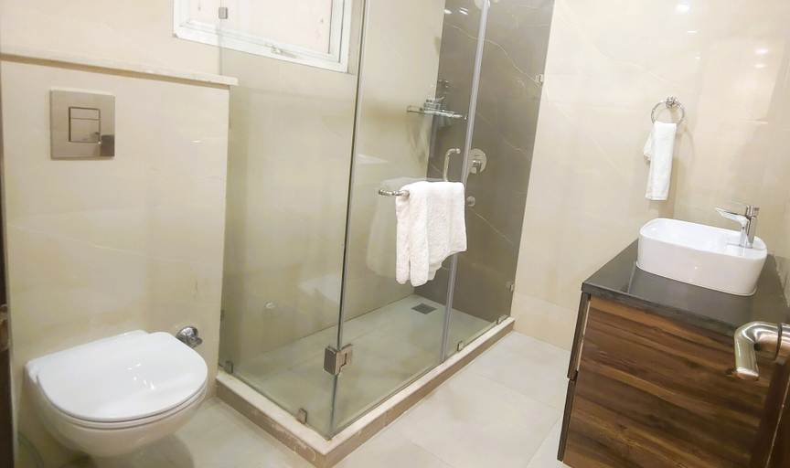 Bathroom 3, AVA Hotels and Corporate Stays Golf course, Gurgaon