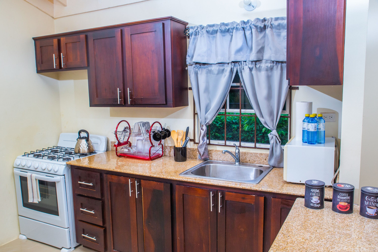Others 4, Areca Homes in Draxhall
