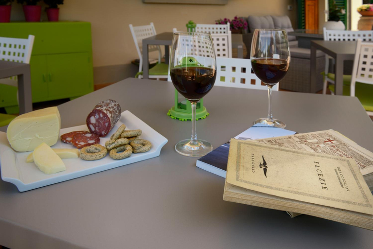 Food & Drinks 2, Villa Le Facezie B&B, Arezzo