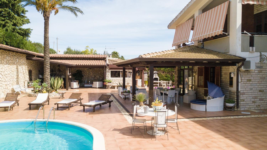 Others 4, Villa Blondie con piscina a Castellammare del Golfo, Trapani