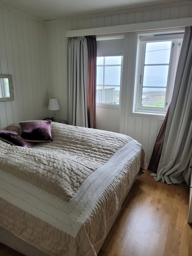 Bedroom 2, Villa Myklebostad, Tjeldsund