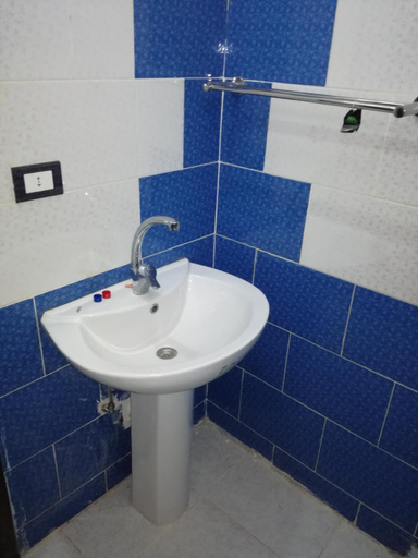 Bathroom 3, Meshra Katto, Aswan