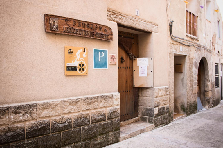 Others 4, Pension Las Cuevas de Canart, Teruel