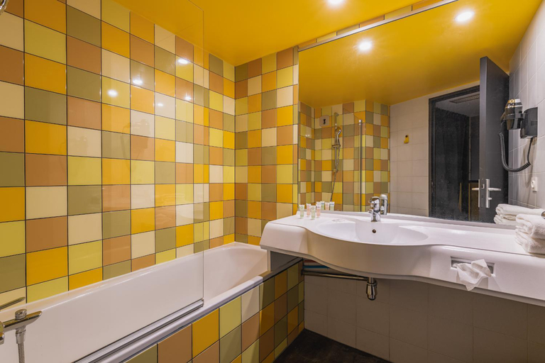 Bathroom 4, Best Western Hotel Grand Parc, Seine-et-Marne