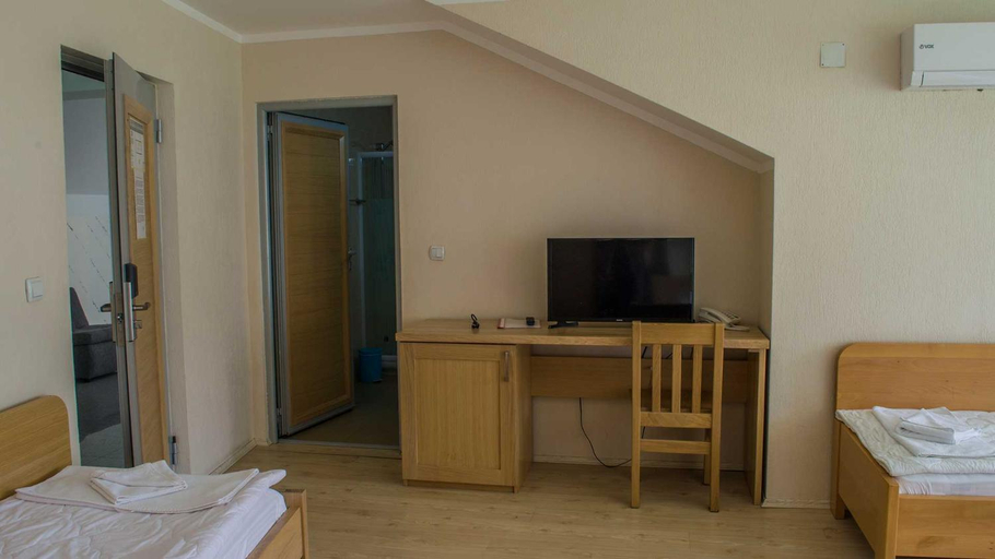 Others 4, Motel Predejane, Leskovac