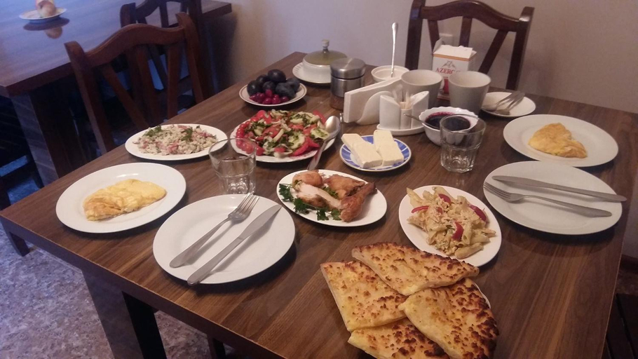 Food & Drinks 5, Guesthouse Guram Baba, Mestia