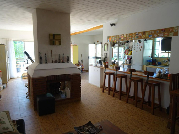 Others 2, Gaia Hostal, Tigre