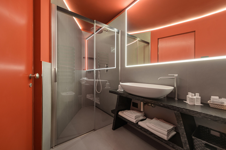 Bathroom 4, Biohotel Hermitage, Trento