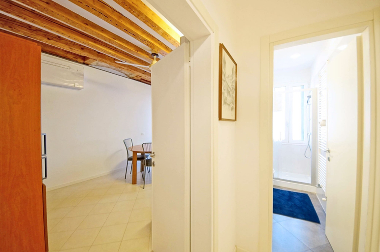 Bathroom 2, DolceVita Apartments N. 489, Venezia