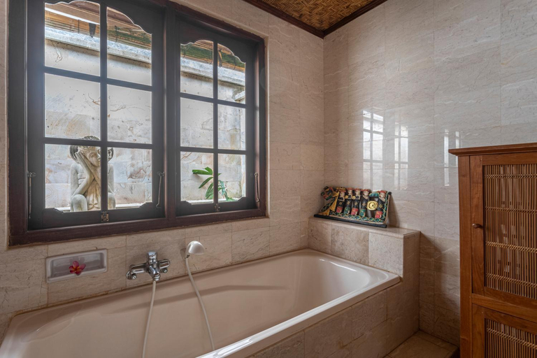 Bathroom 5, Nusa Indah Candidasa, Karangasem