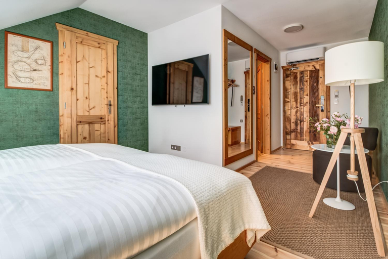 Bedroom 3, Hotel Na Rozcesti, Frýdek-Místek