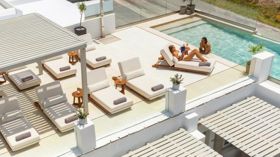 Sport & Beauty 2, Parian Lithos Residence, South Aegean