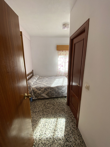 Others 5, Pension Martinez, Guadalajara
