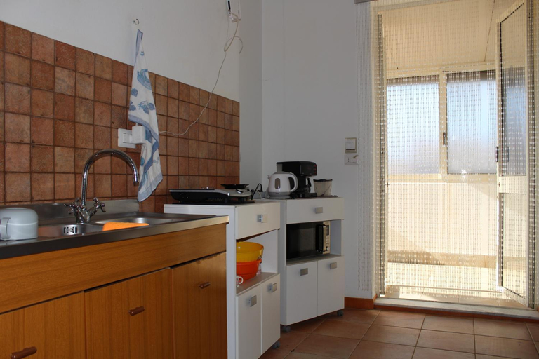 Others 4, Alghero Budget 4u, Sassari